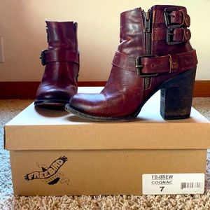 Free Bird booties color: burgundy size:7